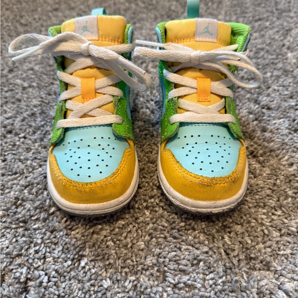 Nike Toddler 8C Jordan’s